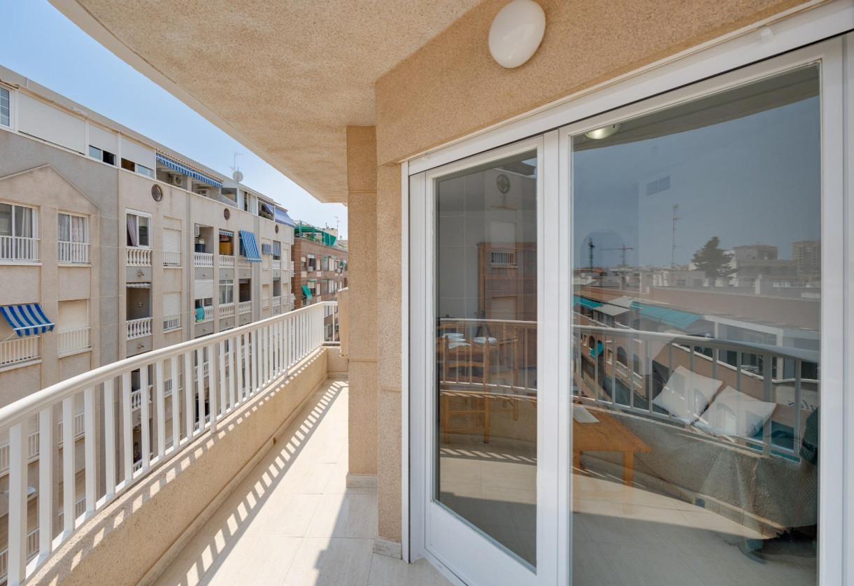 Rynek wtórny · Apartment · Torrevieja · Habaneras