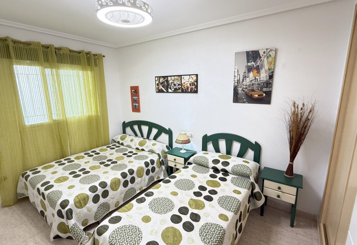 Rynek wtórny · Apartment · Orihuela Costa · La Zenia
