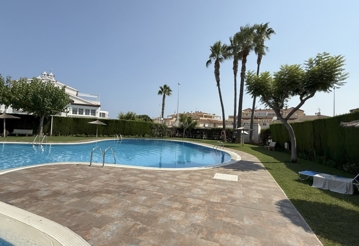 Rynek wtórny · Apartment · Orihuela Costa · La Zenia