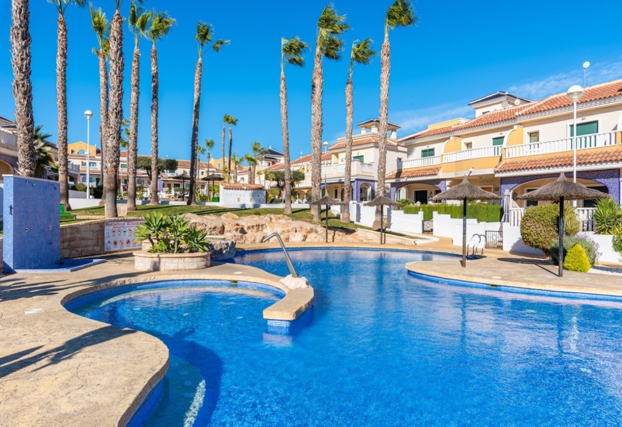 Sale · Townhouse · Ciudad Quesada - Doña Pepa
