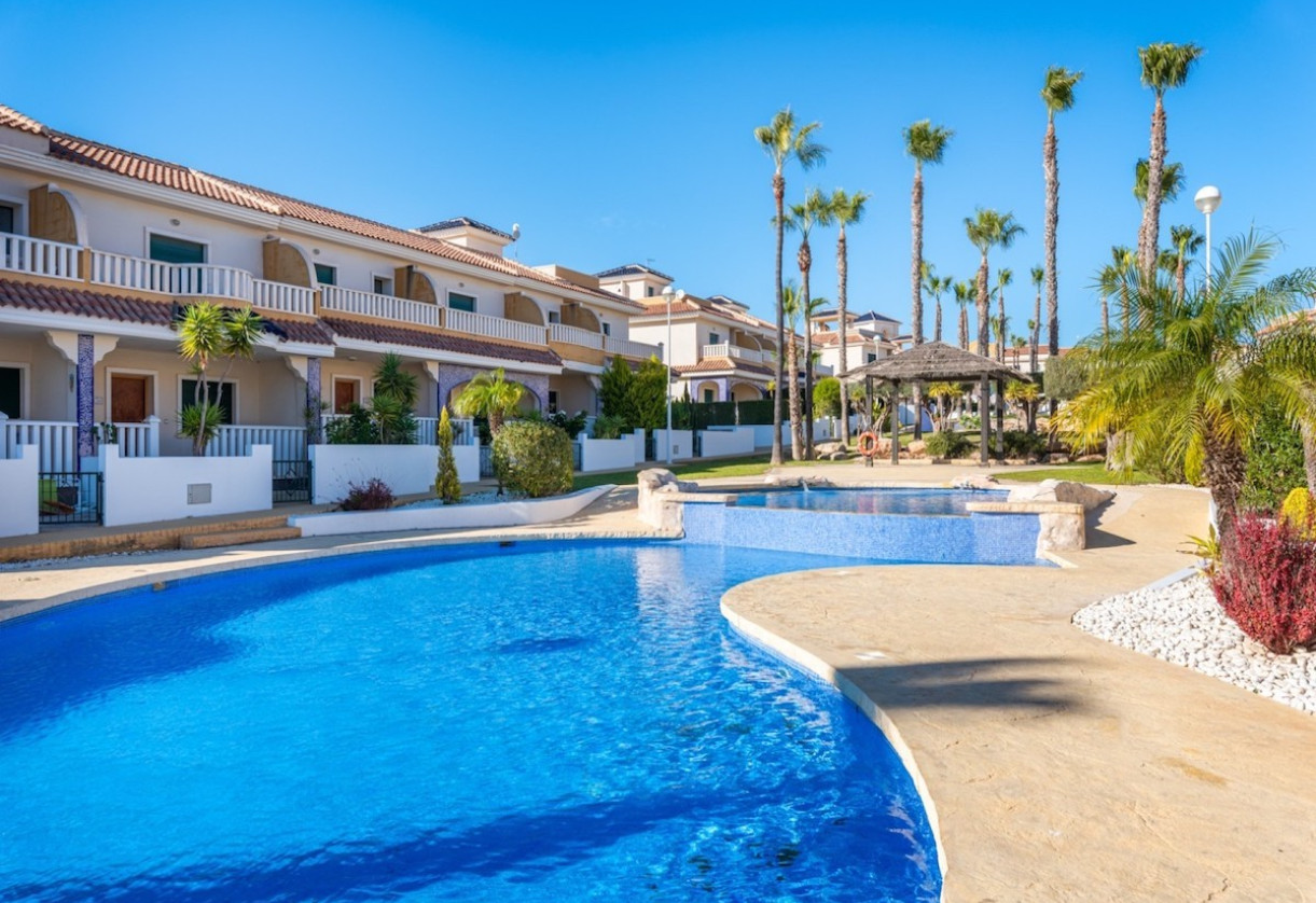 Sale · Townhouse · Ciudad Quesada - Doña Pepa