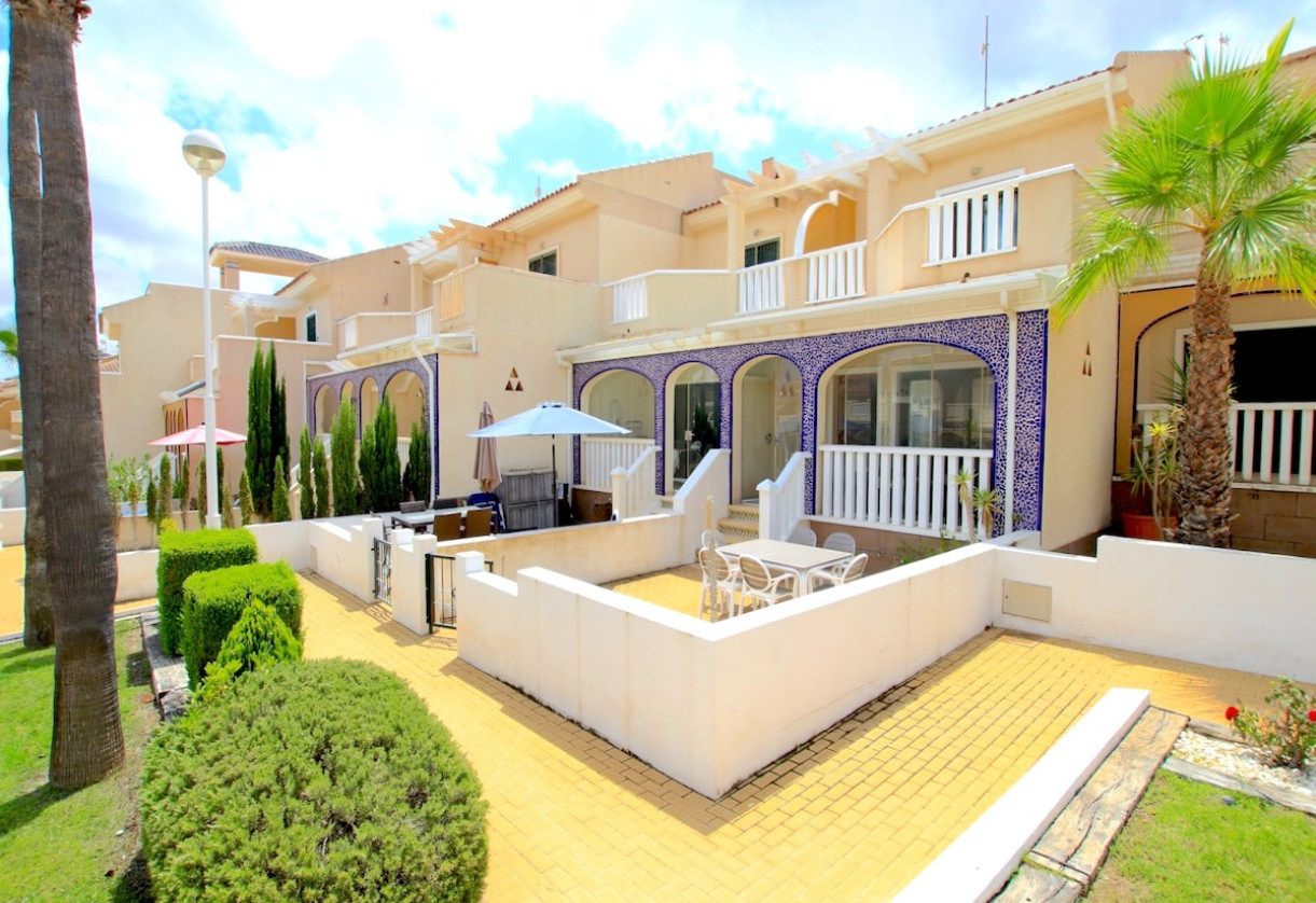 Sale · Townhouse · Ciudad Quesada - Doña Pepa