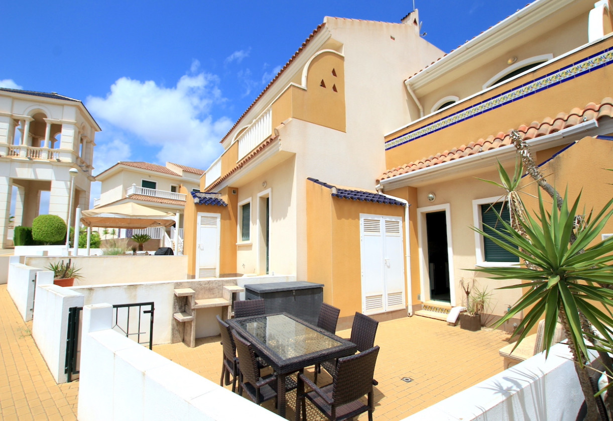 Sale · Townhouse · Ciudad Quesada - Doña Pepa