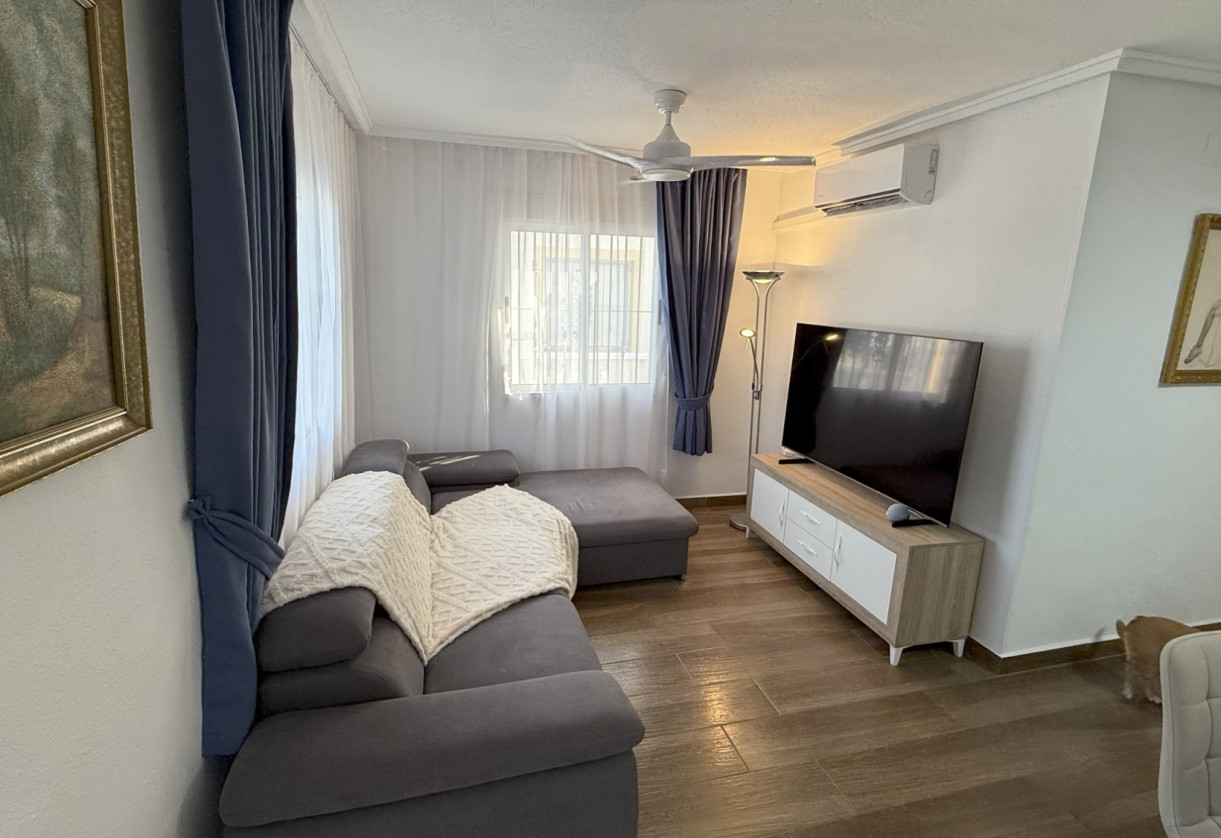 Rynek wtórny · House · Orihuela Costa · La Zenia