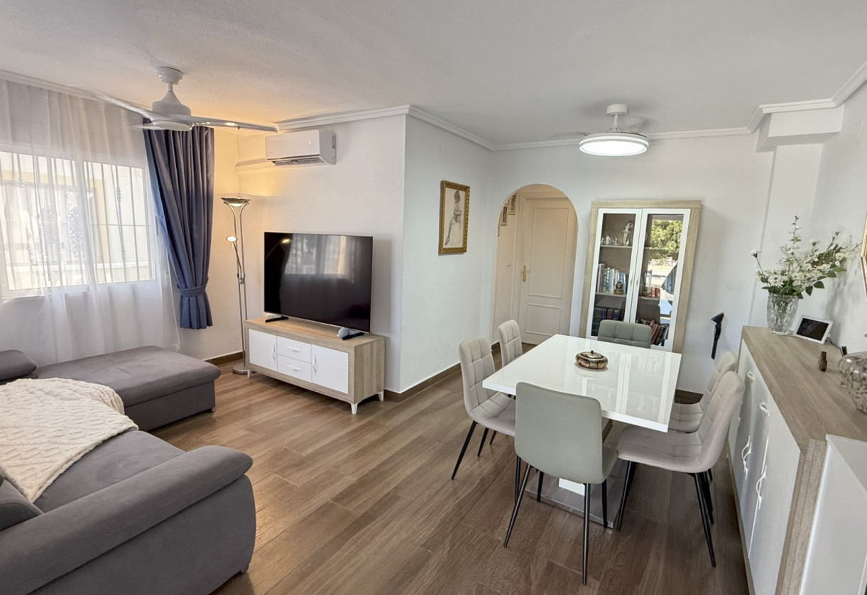 Rynek wtórny · House · Orihuela Costa · La Zenia