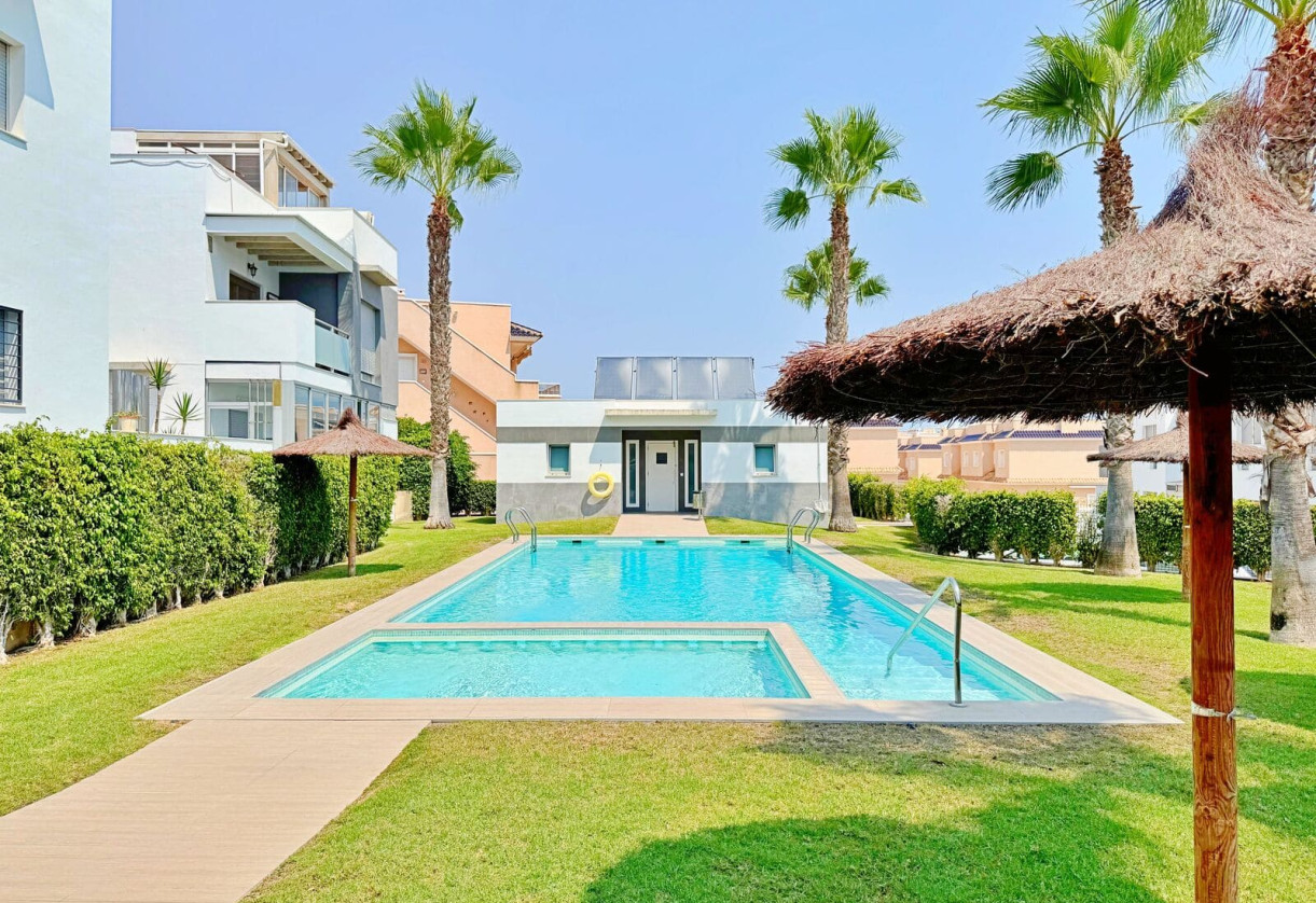 Rynek wtórny · Apartment · Torrevieja · Los Altos