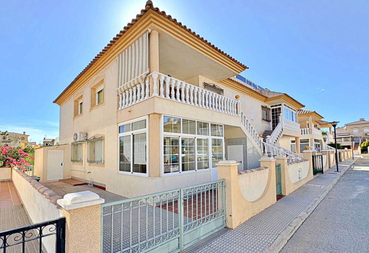 Resale · Apartment · Orihuela Costa · La Zenia