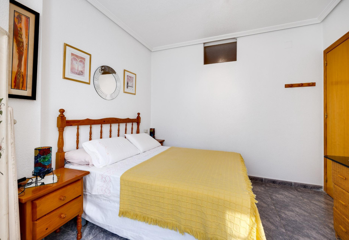 Resale · Apartment · Torrevieja · Playa del cura