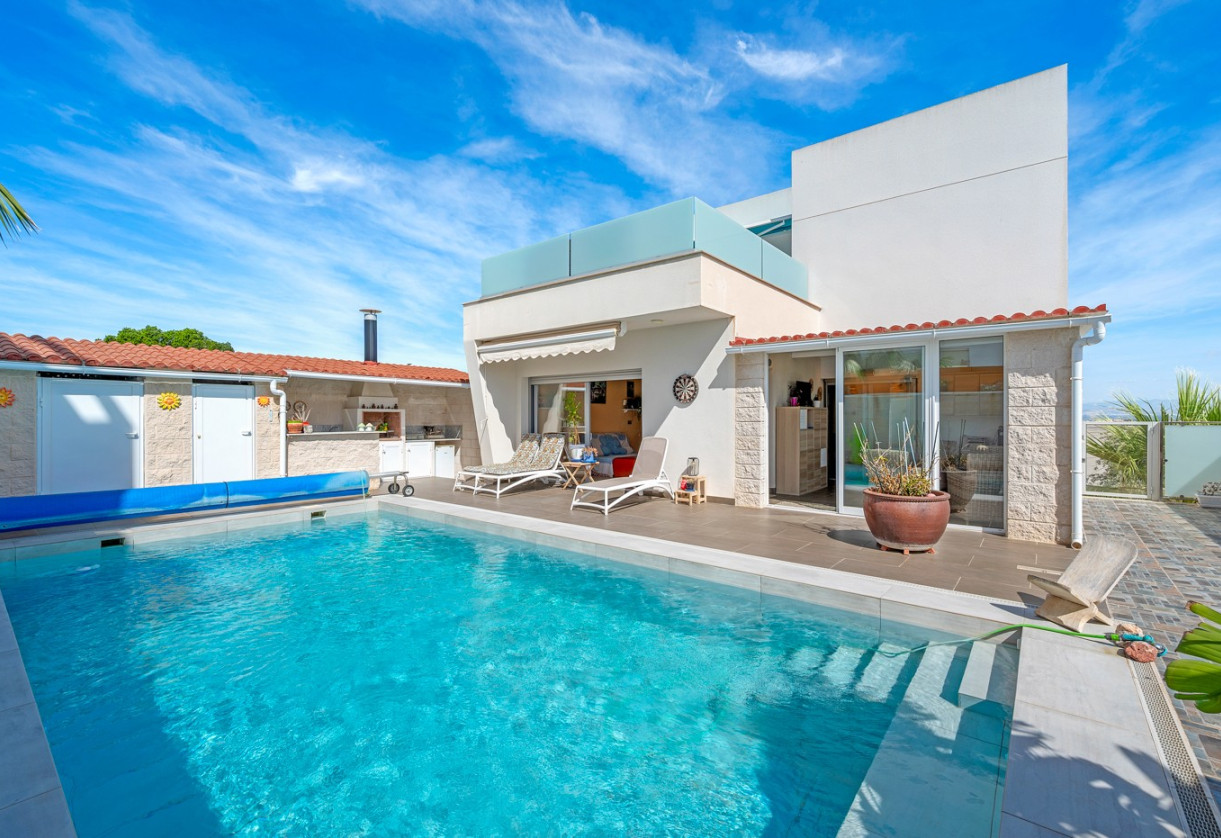 Resale · Villa · Benijofar