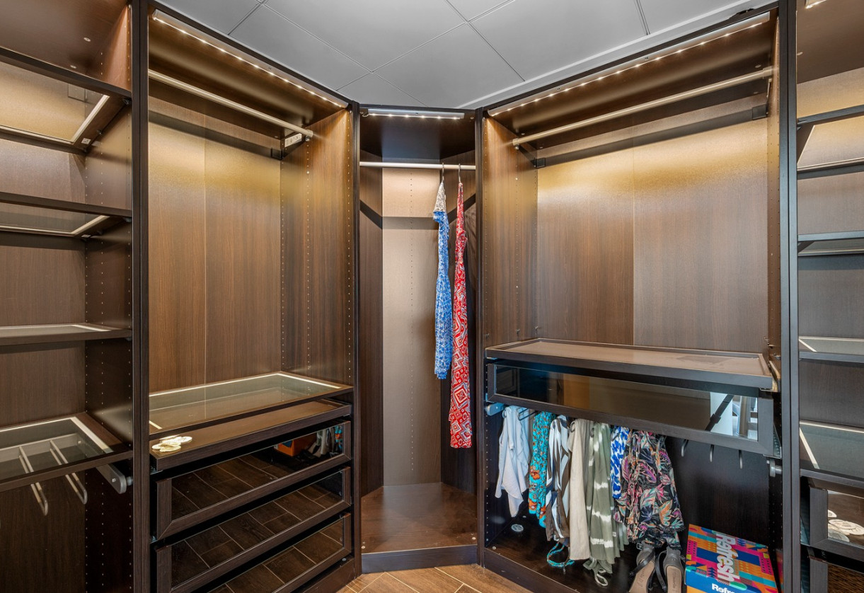 Resale · Villa · Benijofar