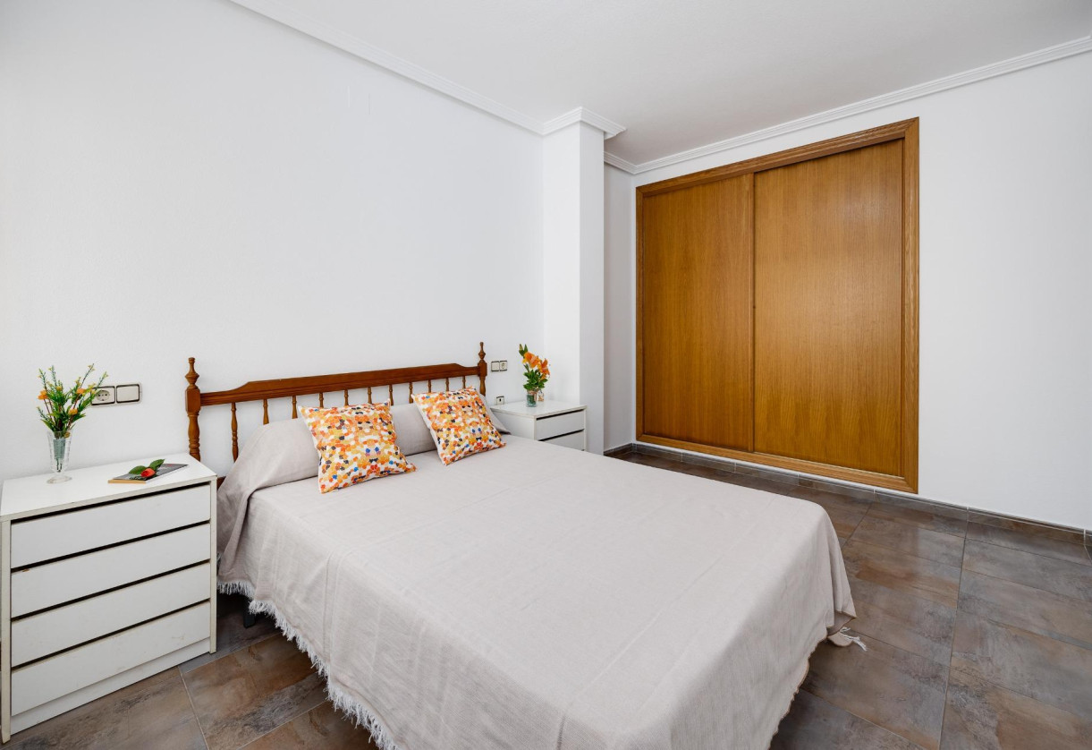 Sale · penthouse · Torrevieja · Centro