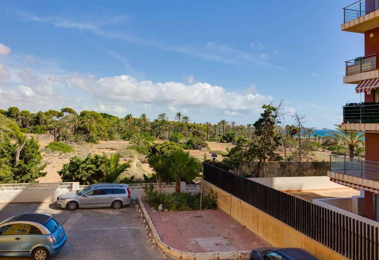 Rynek wtórny · Apartment · Torrevieja · Punta prima
