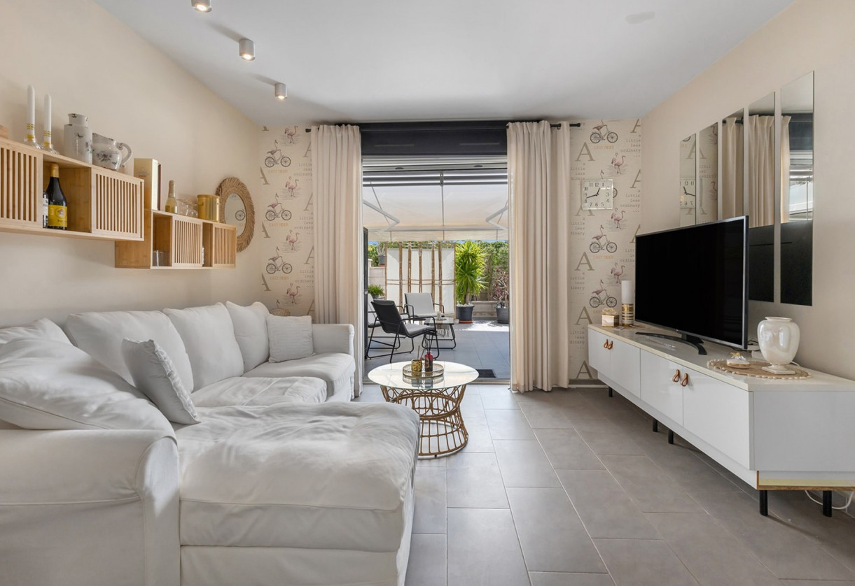 Rynek wtórny · MIESZKANIE NA PARTERU · La Mata · Playa