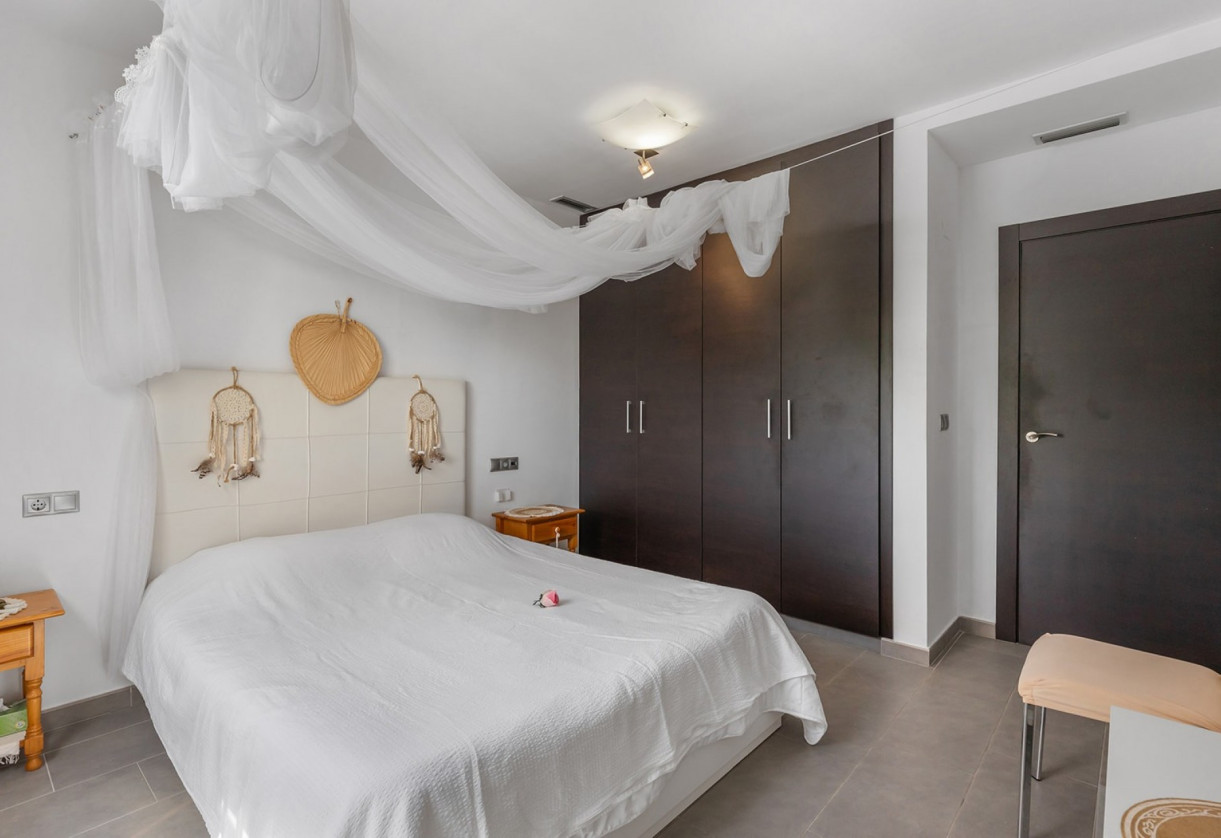 Rynek wtórny · MIESZKANIE NA PARTERU · La Mata · Playa