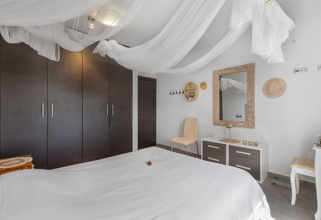 Rynek wtórny · MIESZKANIE NA PARTERU · La Mata · Playa