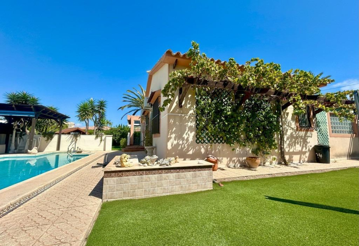 Sale · Villa · Orihuela Costa · Cabo Roig