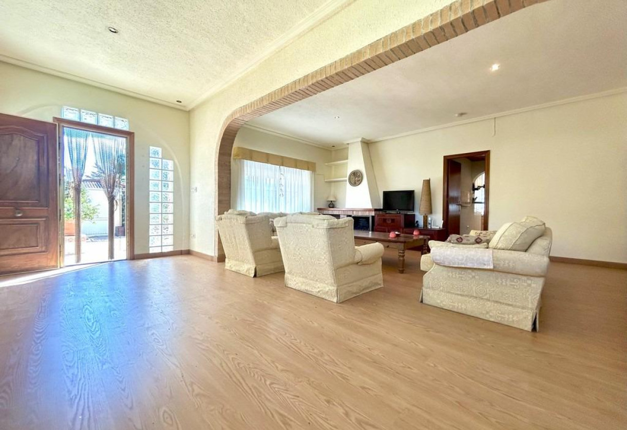 Sale · Villa · Orihuela Costa · Cabo Roig