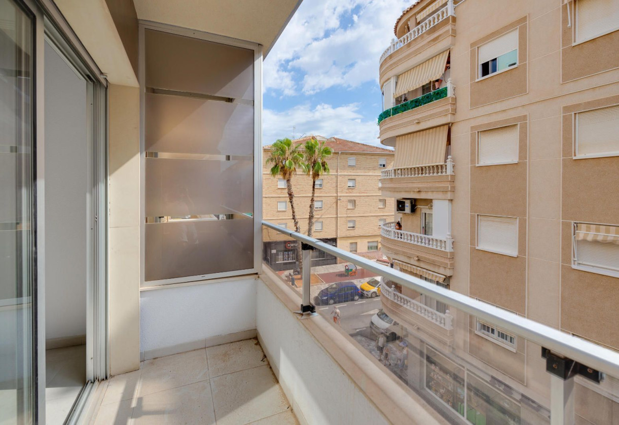 Rynek wtórny · Apartment · Torrevieja · Centro