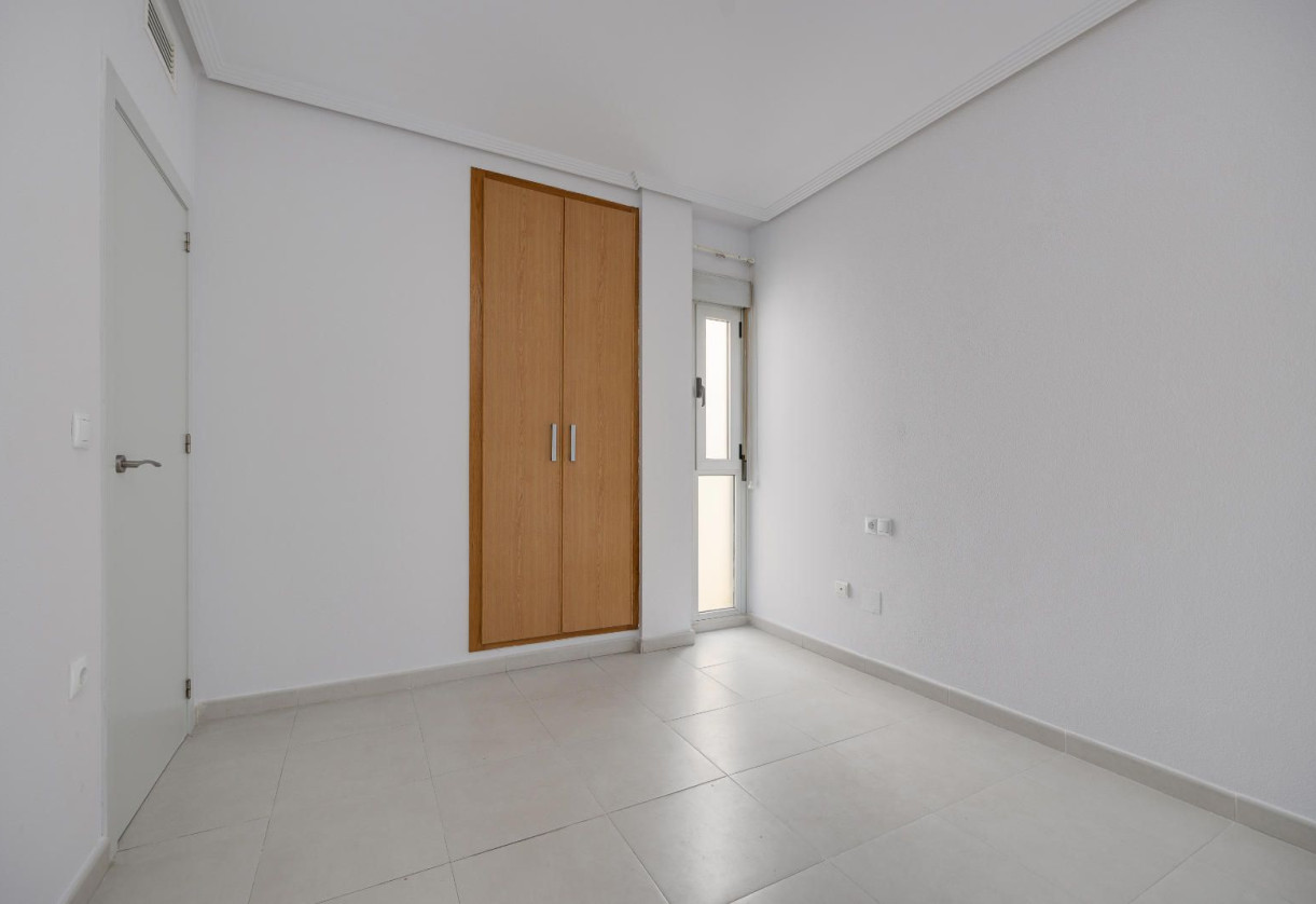 Rynek wtórny · Apartment · Torrevieja · Centro