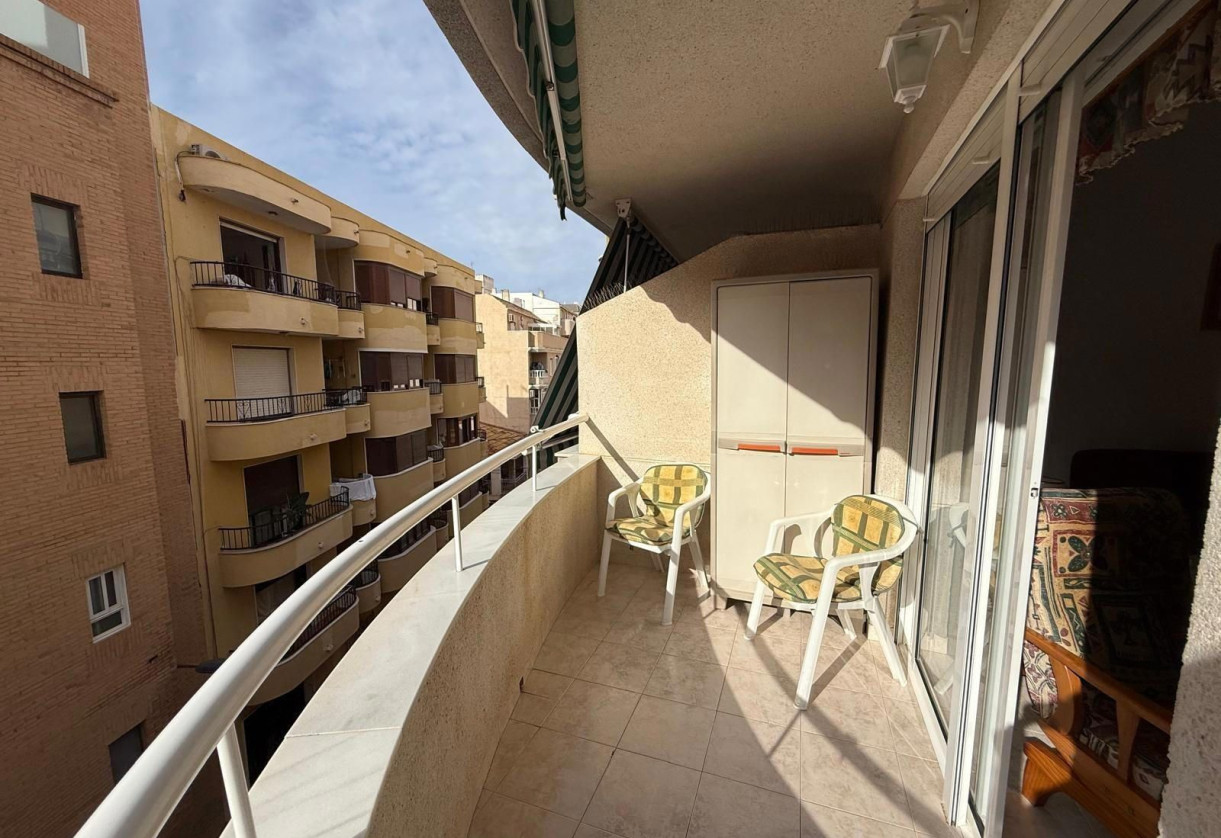 Rynek wtórny · Apartment · Torrevieja