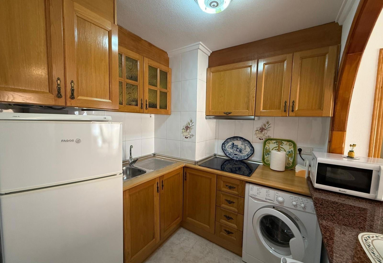 Rynek wtórny · Apartment · Torrevieja