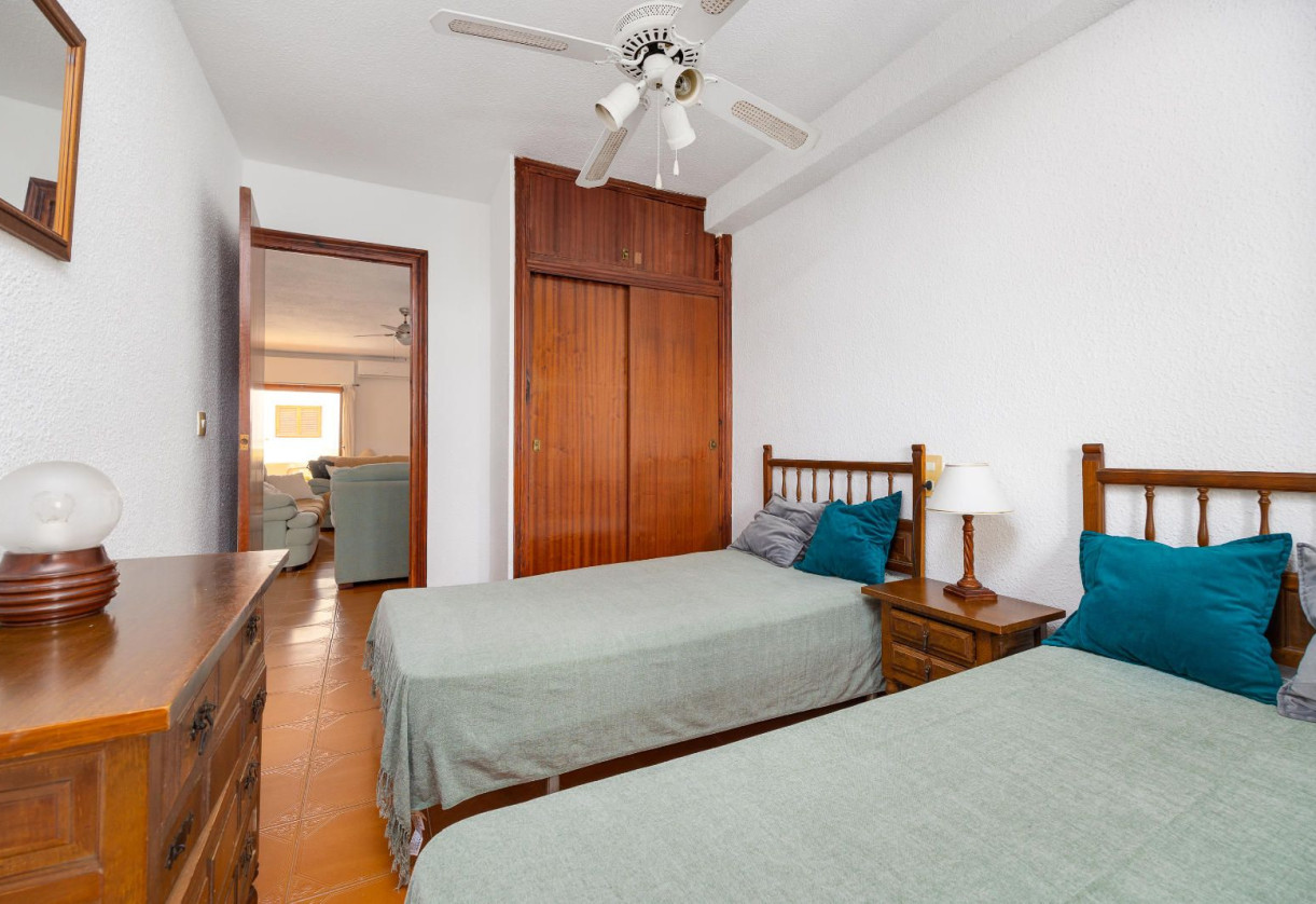 Reventa · Apartment · Torrevieja · La mata