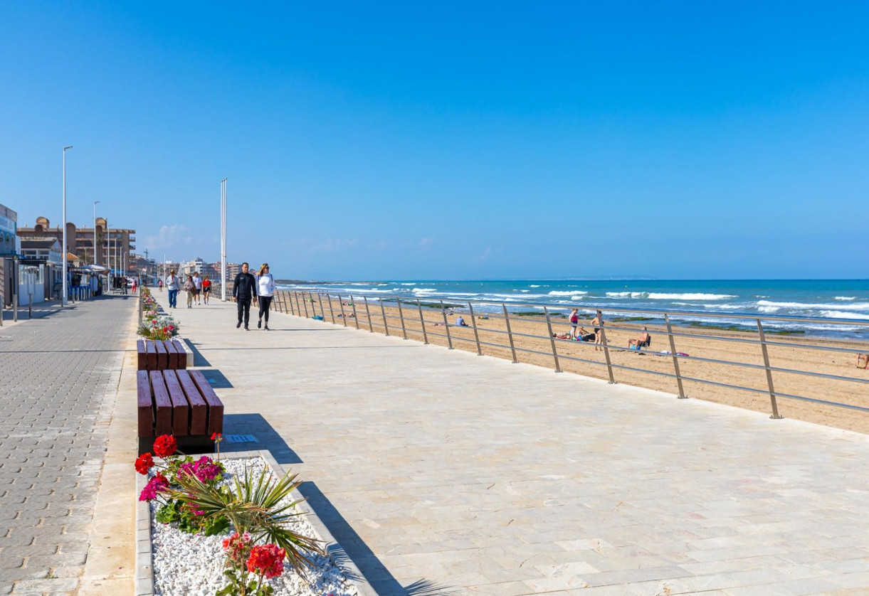 Reventa · Apartment · Torrevieja · La mata