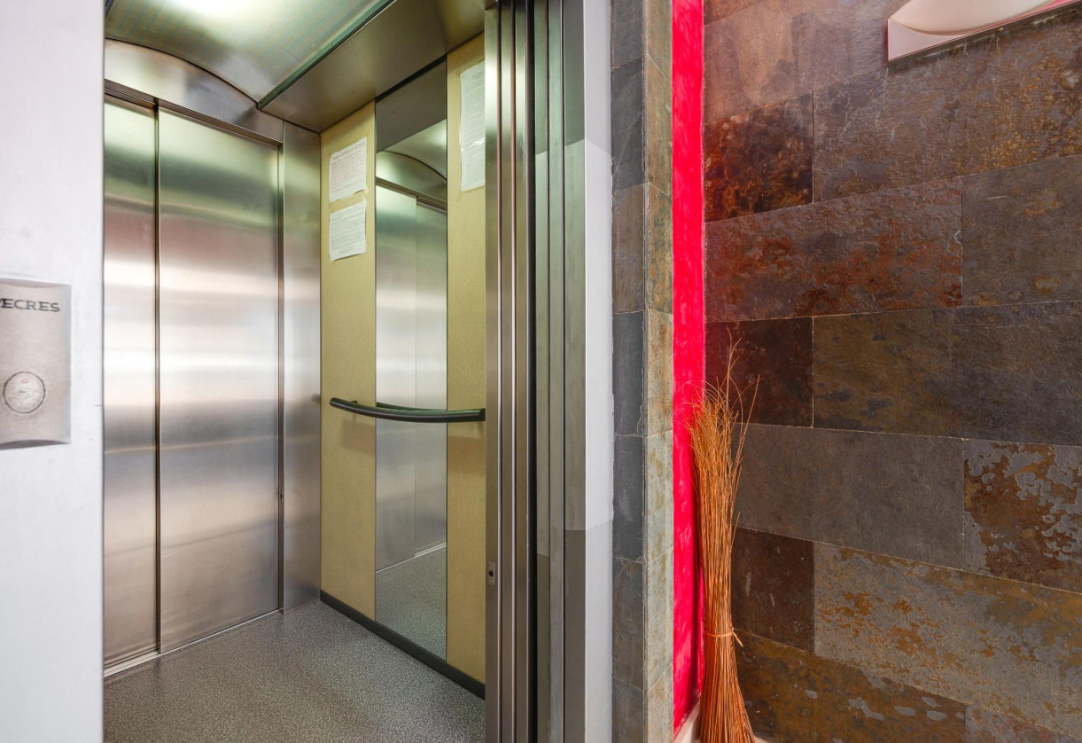 Sale · penthouse · Torrevieja