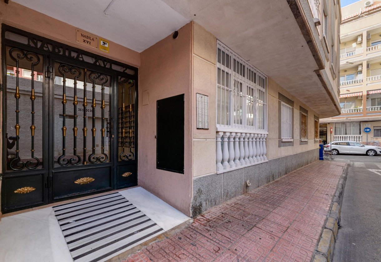 Reventa · Apartment · Torrevieja · Centro