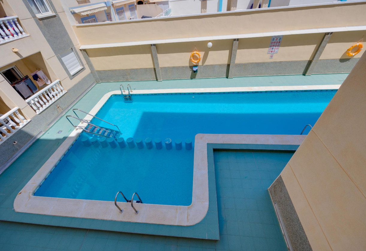 Reventa · Apartment · Torrevieja · Centro