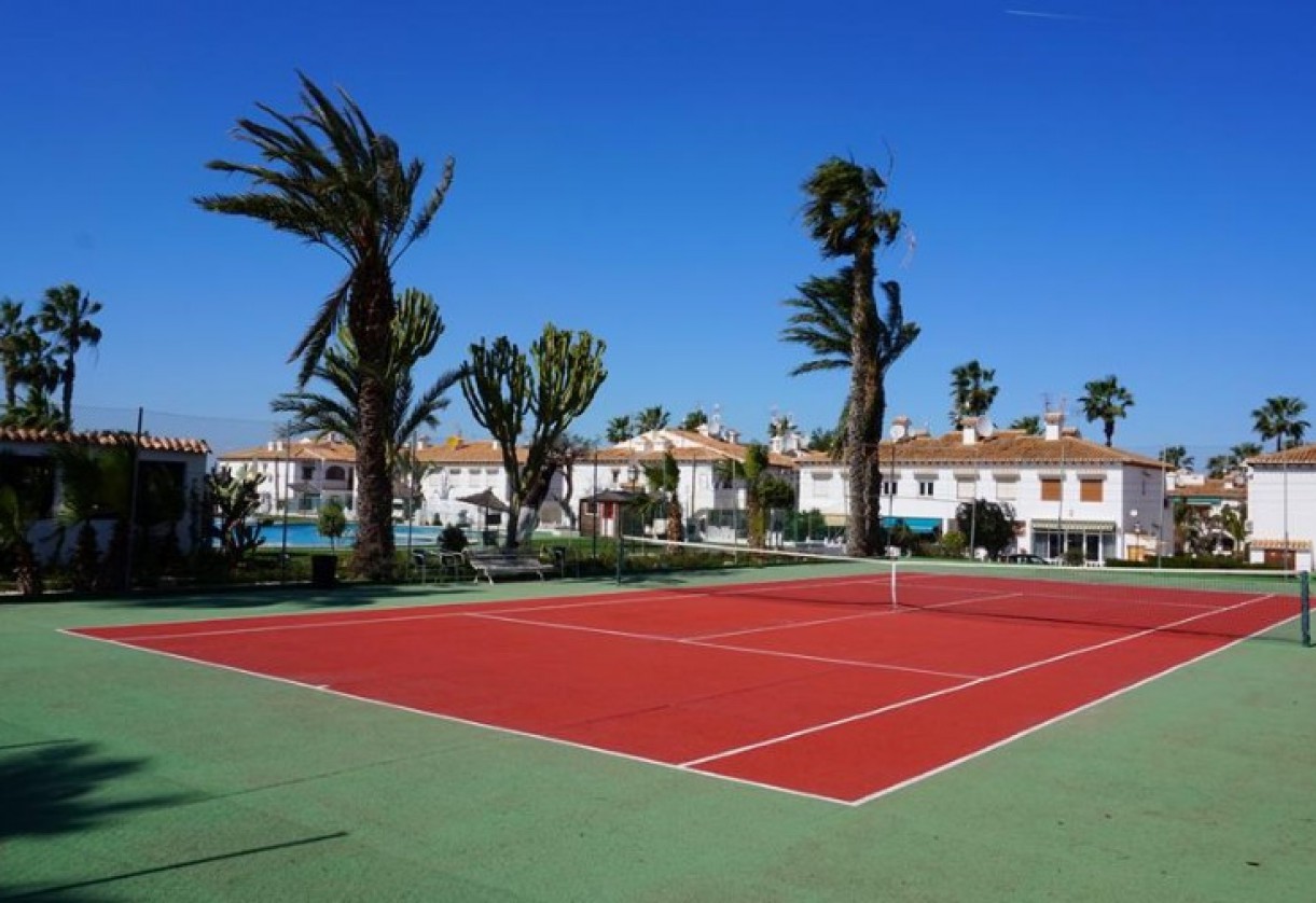 Sale · Bungalows · Torrevieja · Los balcones