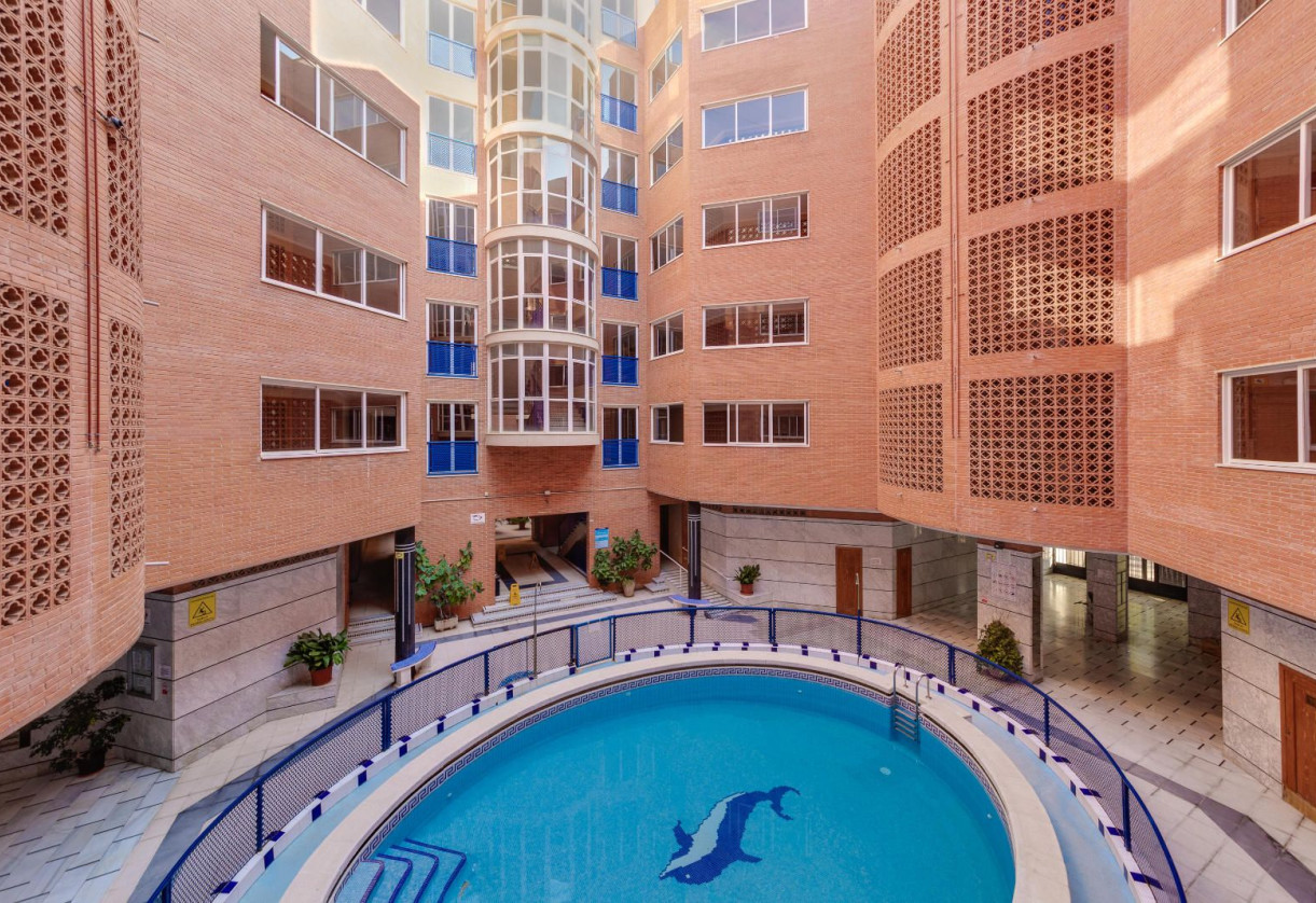 Resale · Apartment · Torrevieja · Acequion