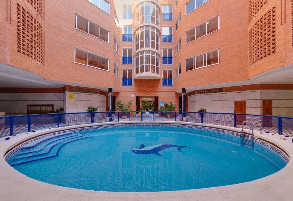 Resale · Apartment · Torrevieja · Acequion