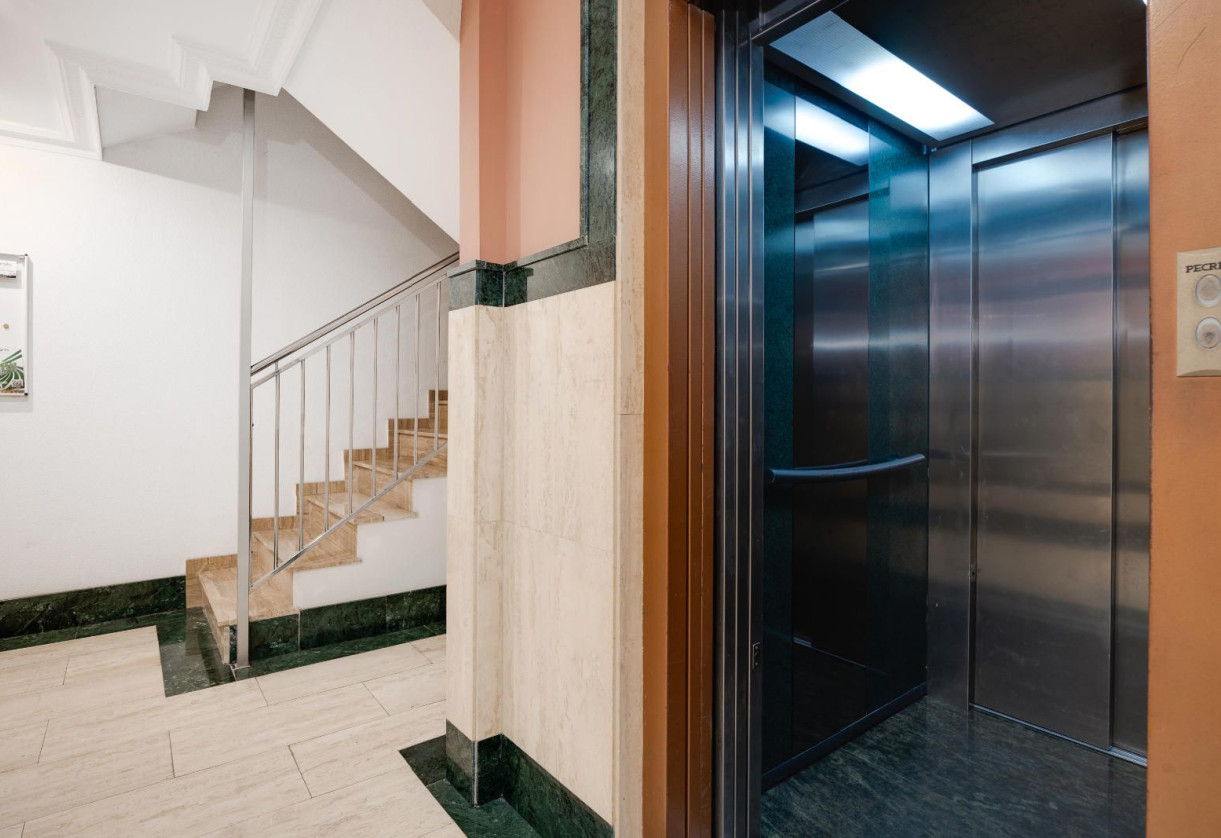 Reventa · Apartment · Torrevieja