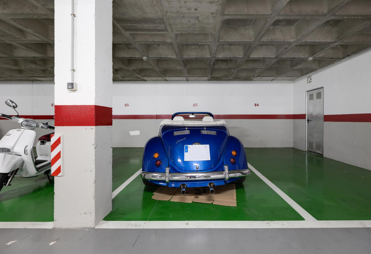 Rynek wtórny · Garage · Torrevieja