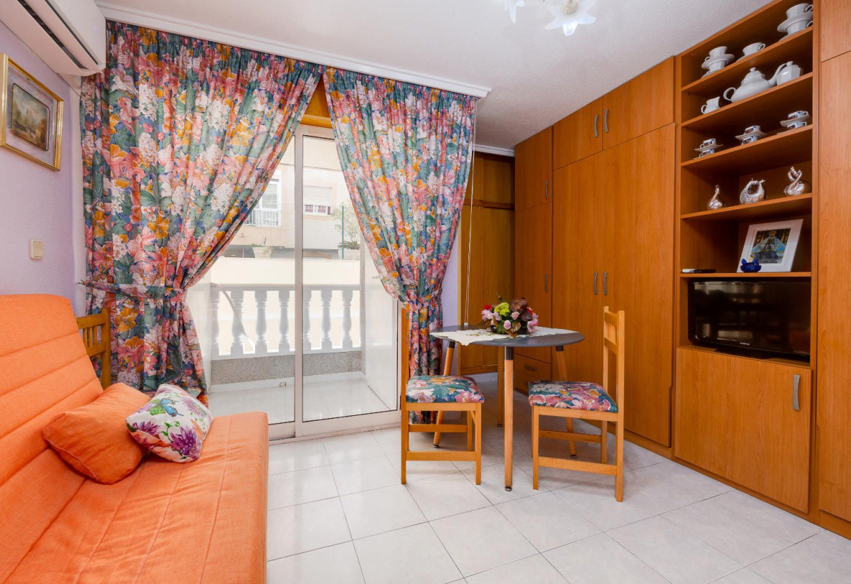 Sale · Apartment · Torrevieja · Acequion