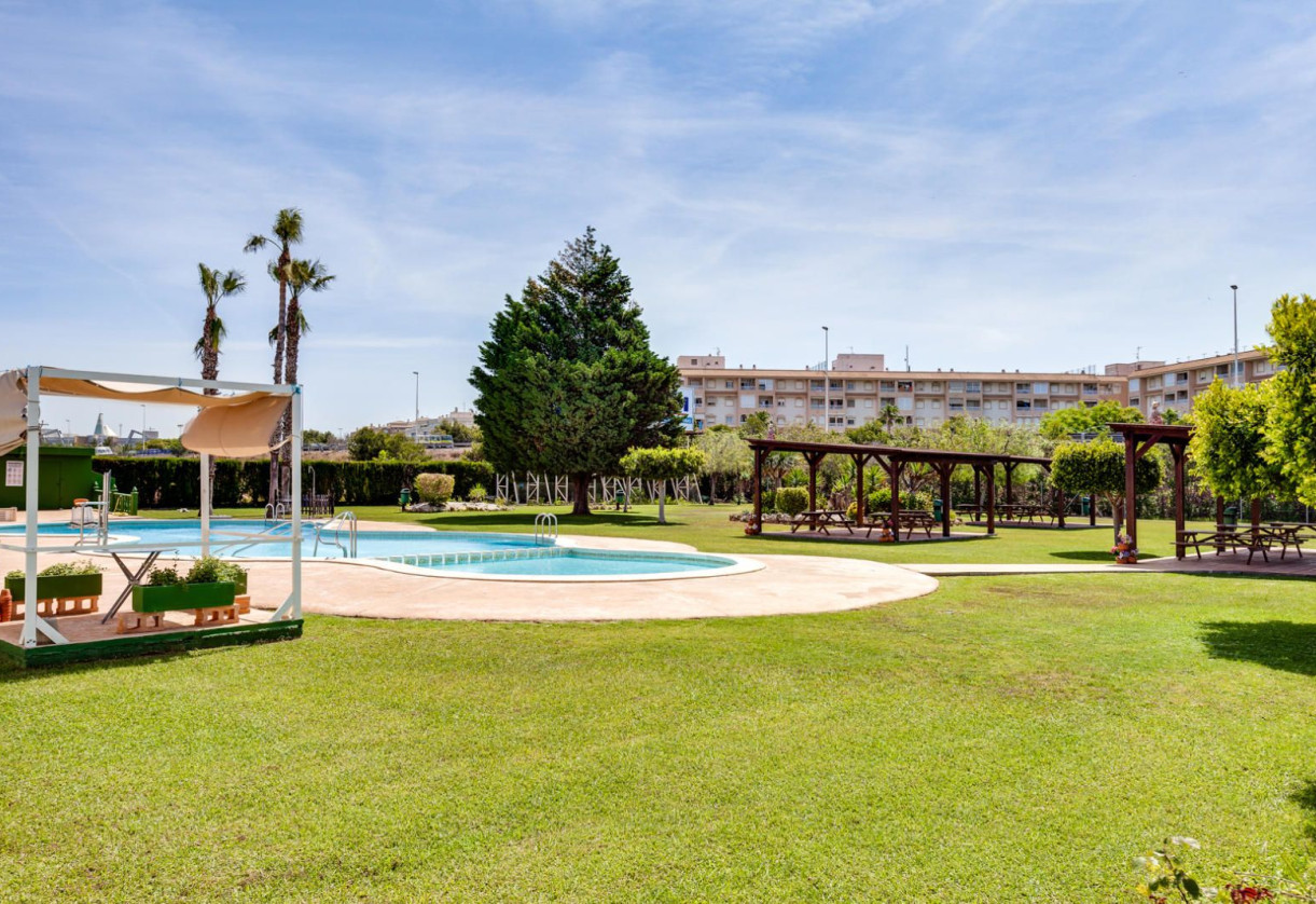 Rynek wtórny · Bungalows Planta Alta · Torrevieja · Parque de las Naciones