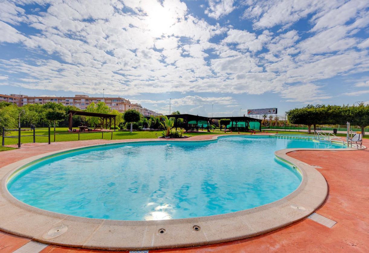 Rynek wtórny · Bungalows Planta Alta · Torrevieja · Parque de las Naciones
