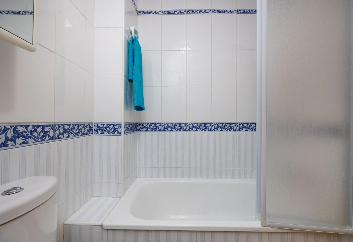 Resale · Apartment · Torrevieja · Habaneras