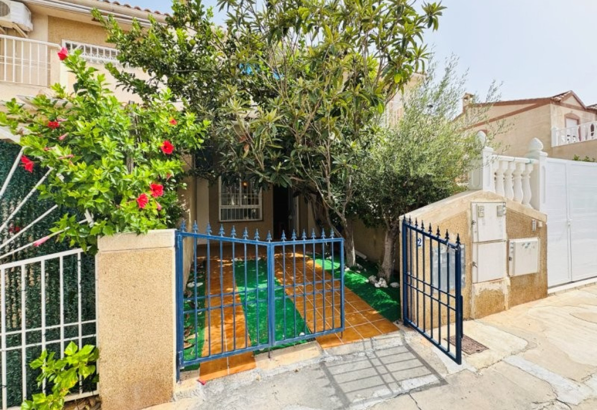 Sale · Duplex · Torrevieja · Aguas Nuevas