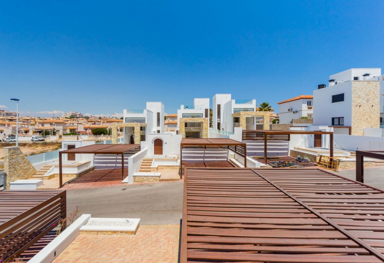 New Build · Villas · Torrevieja · torre del moro