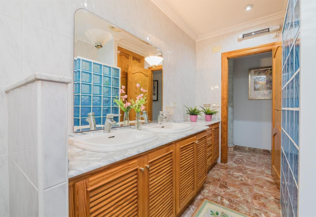 Rynek wtórny · detached house · Elche/Elx · Corte Ingles