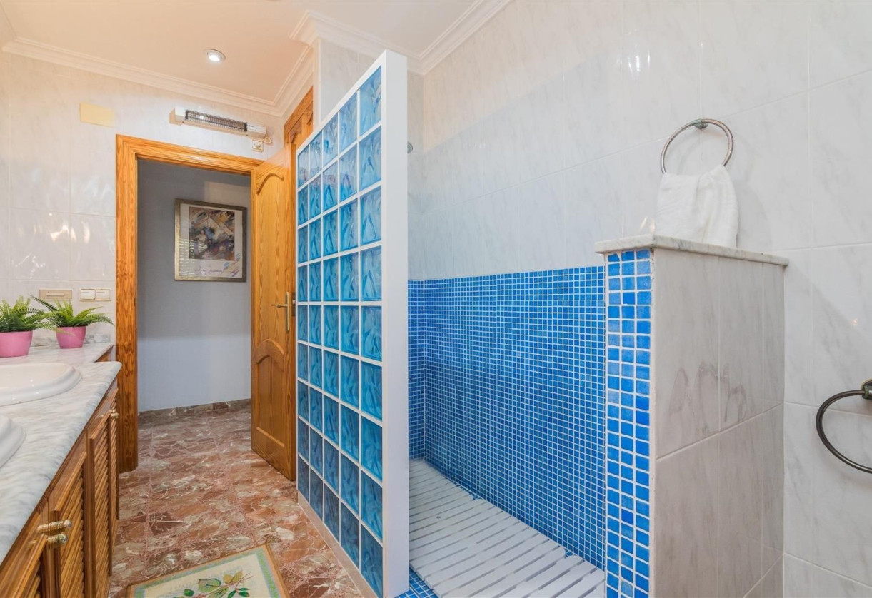 Rynek wtórny · detached house · Elche/Elx · Corte Ingles