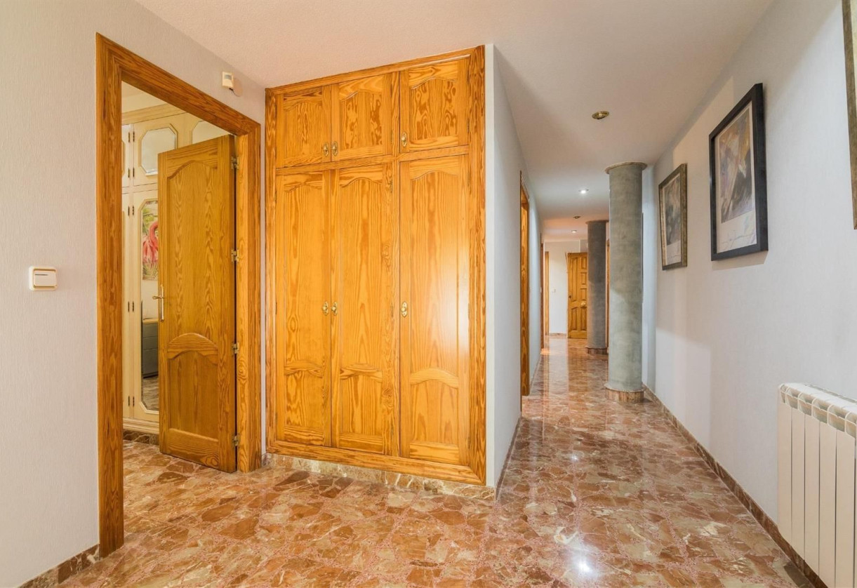 Rynek wtórny · detached house · Elche/Elx · Corte Ingles