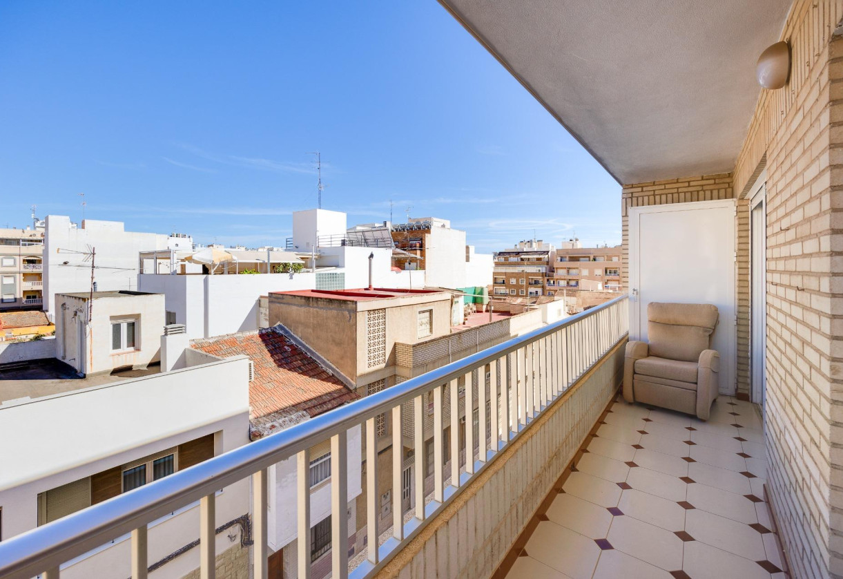Sale · Flat · Torrevieja · Habaneras