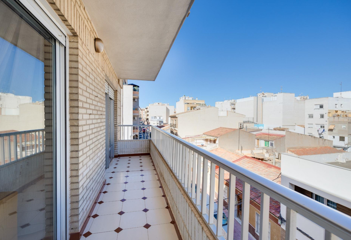 Sale · Flat · Torrevieja · Habaneras