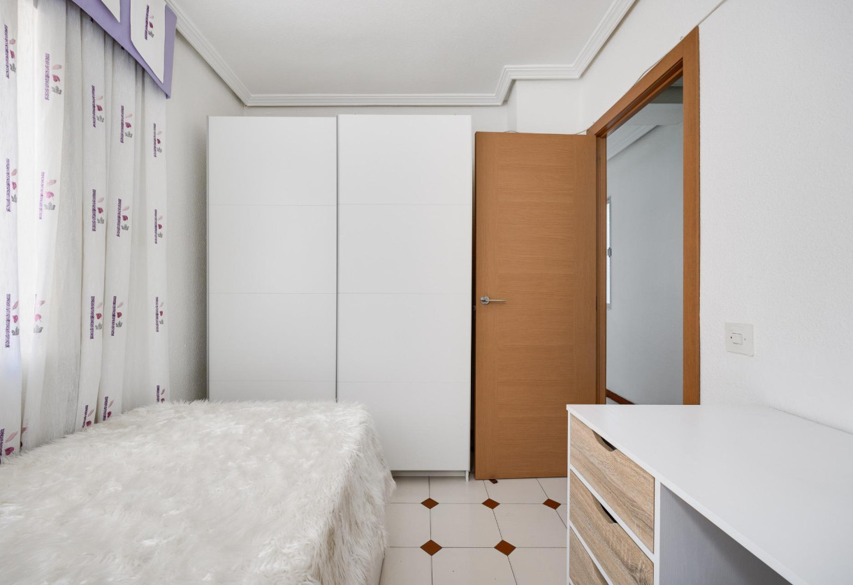 Sale · Flat · Torrevieja · Habaneras