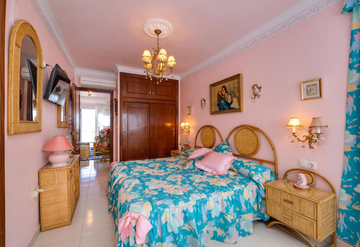 Rynek wtórny · Apartment · Torrevieja · La mata