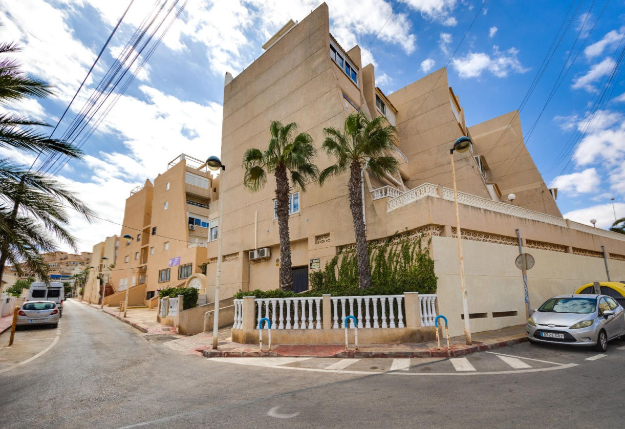 Rynek wtórny · Apartment · Torrevieja · La mata