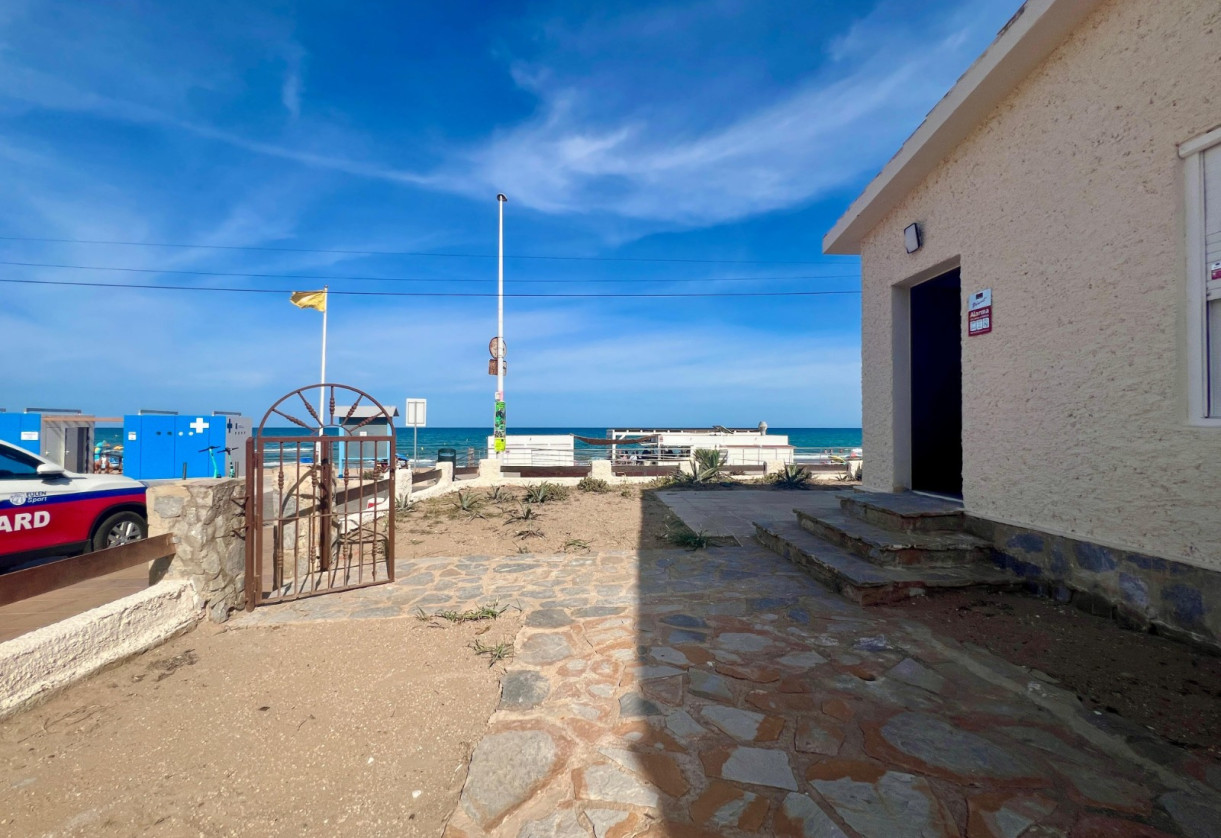 Reventa · Villa / Semi detached · La Mata